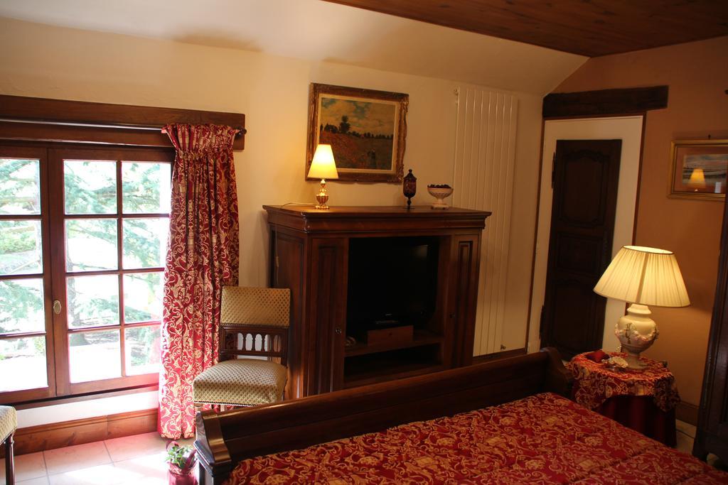 Le Relais De La Tour Bed and Breakfast La Chaussée-Saint-Victor Buitenkant foto