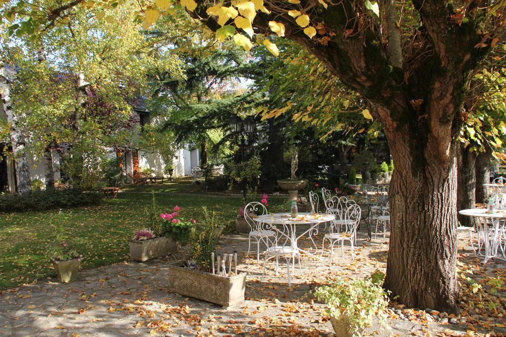 Le Relais De La Tour Bed and Breakfast La Chaussée-Saint-Victor Buitenkant foto