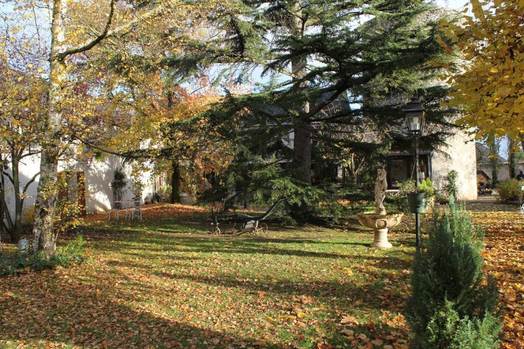 Le Relais De La Tour Bed and Breakfast La Chaussée-Saint-Victor Buitenkant foto