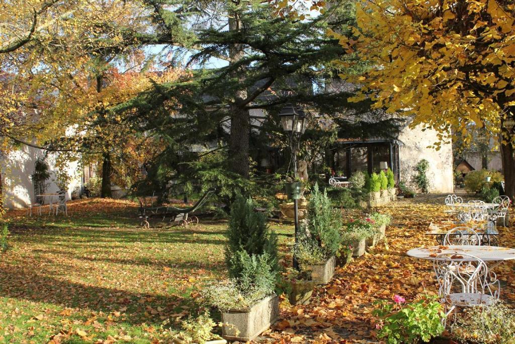 Le Relais De La Tour Bed and Breakfast La Chaussée-Saint-Victor Buitenkant foto