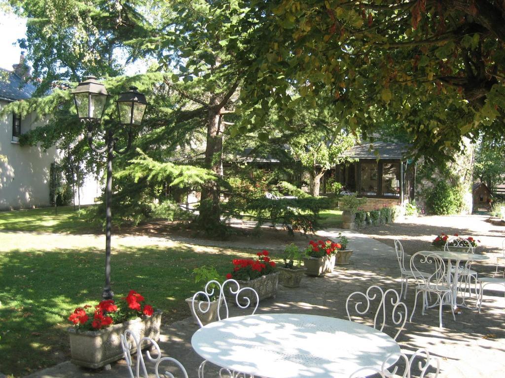 Le Relais De La Tour Bed and Breakfast La Chaussée-Saint-Victor Buitenkant foto