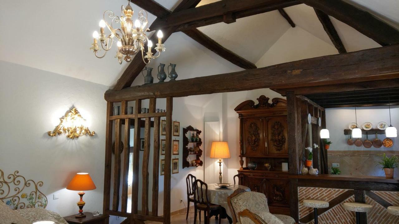 Le Relais De La Tour Bed and Breakfast La Chaussée-Saint-Victor Buitenkant foto